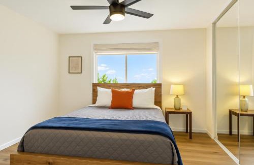 North Clairemont House | Sunny Coastal Escape Large 3br Home Sleeps 8