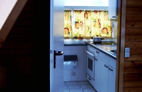 Damp House | Sunny, cozy wooden holiday house with big terrace and BBQ
