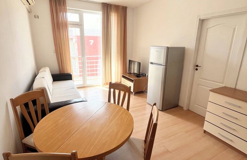 Burgas Apartment | Sunny Day 5 apartment