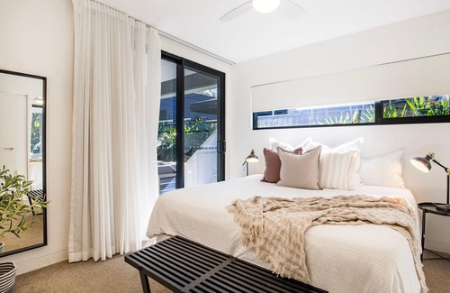 Shoalhaven Heads House | Sunny Daze - Direct Beach Access