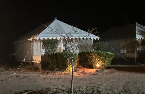 Kanoi Other | Sunny Desert Camp