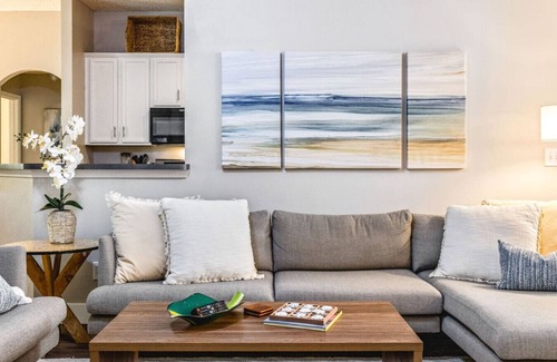 Northside Apartment | Sunny, Family Friendly, Pool, Near JAX Attractions