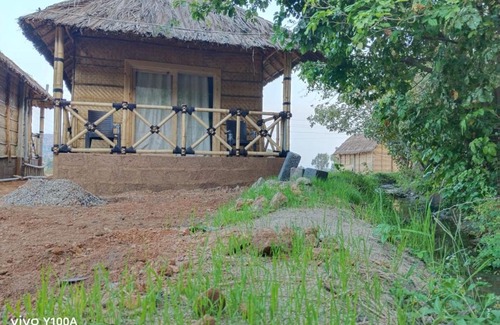 Kamalapur House | Sunny Guest House