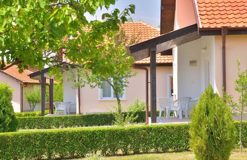 Bryastovets Villa | Sunny Hill Villas *Sunny Beach