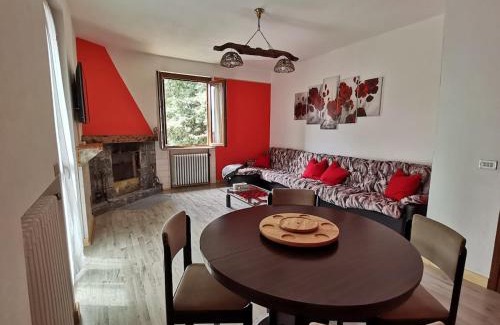 Brallo di Pregola House | Sunny House -Charming apartment in the nature