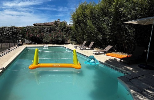 Venelles House | Sunny House with Private Pool