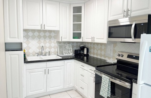 Sunny Isles Beach Apartment | Sunny Isles Apartments by MiaRentals