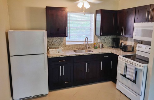 Sunny Isles Beach Apartment | Sunny Isles Apartments by MiaRentals