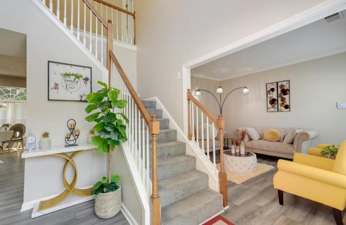 Lithonia House | Sunny Lithonia Home about 7 Mi to Stone Mountain Park!