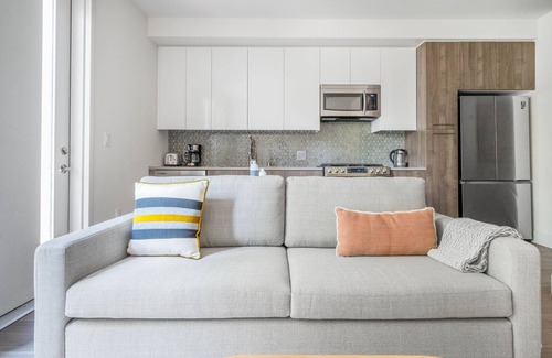 Mountain View Apartment | Sunny Mountain View Studio w/Gym & W/D, near 280 & 101, by Blueground