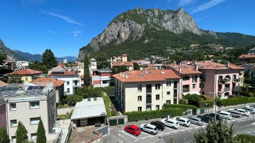 Lecco Apartment | Sunny Penthouse - Affitti Brevi Italia
