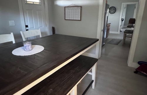 Ruskin House | Sunny Ruskin Escape – 3BR Home with Pool & Near the Bay