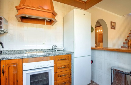 Canillas de Aceituno House | Sunny Solarium Holiday Home