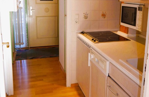 Siegsdorf Apartment | Sunny Stay with Mountain