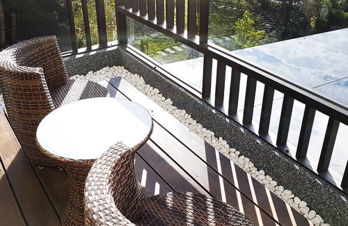 Wujie Bed & Breakfast | Sunny Stream Villa