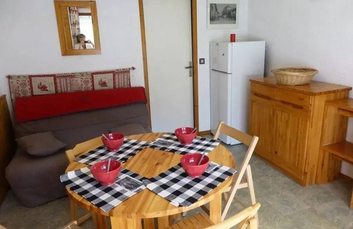 Beaufort Apartment | Sunny studio cabin at the foot of the Planay slopes and ESF kindergarten