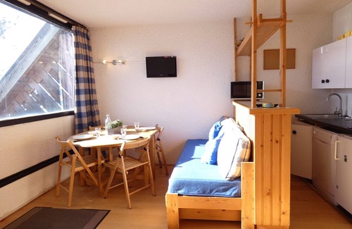 Piau Engaly Apartment | Sunny Studio with Balcony & Ski Storage - Sleeps 4 in Piau-Engaly