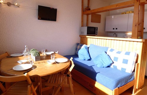 Piau Engaly Apartment | Sunny Studio with Balcony & Ski Storage - Sleeps 4 in Piau-Engaly