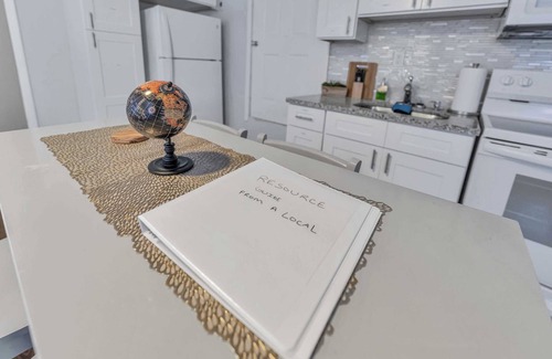 Tampa Apartment | Sunny Tampa Home Near Downtown Stadiums