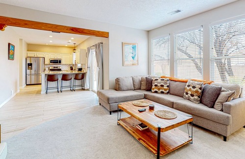 Santa Fe House | Sunny updated stay with a scenic deck, washer/dryer, & grill - close to the city