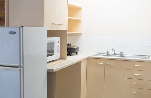 Eight Mile Plains Hotel | Sunnybank Star Hotel & Apartments