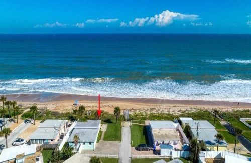 O'byrne House | Sunrise Cottage by the Sea