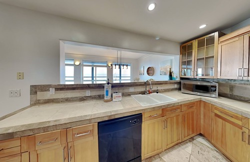 San Jacinto Condo | Sunrise On The Seawall #2 | Gulf Views +