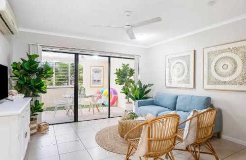 Cairns North Apartment | Sunrise Palms - Resort-style Escape by the Esplanade