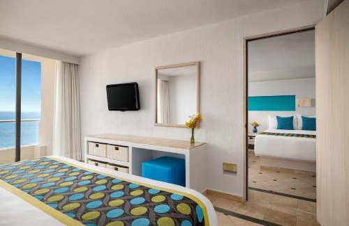 Ixtapa Resort | Sunscape Dorado Pacifico Ixtapa Resort & Spa- All Inclusive