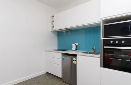Marmion Apartment | Sunset Apartments Orange 1st 100m to shops.