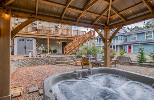 Lincoln Beach House | Sunset Beach Manor