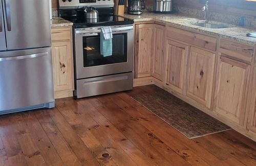 Ashtabula Cabin | Sunset Cabin #7