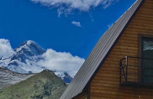 Stepantsminda House | Sunset Cottage Kazbegi