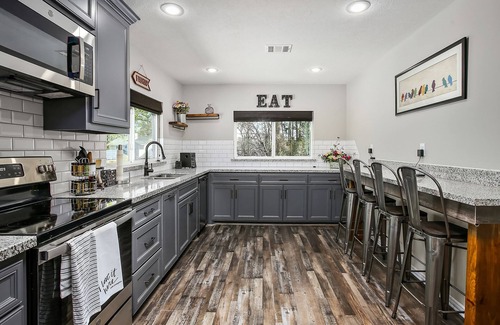 Blanchard House | SUNSET COVE #2 - LAKEFRONT RETREAT WITH SPECTACULAR SUNSET VIEWS!!!