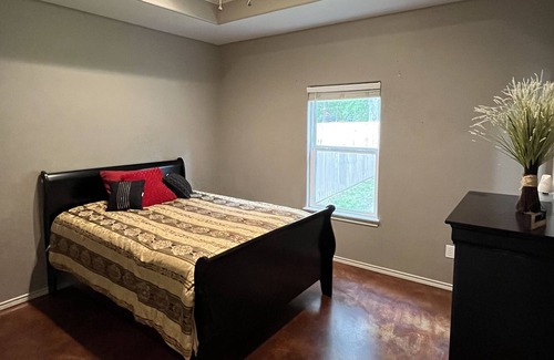 Brookeland House | Sunset Cove in Rayburn Country