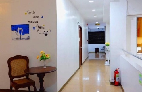 Puerto Princesa City Centre Condo | Sunset Cove: Island Condo