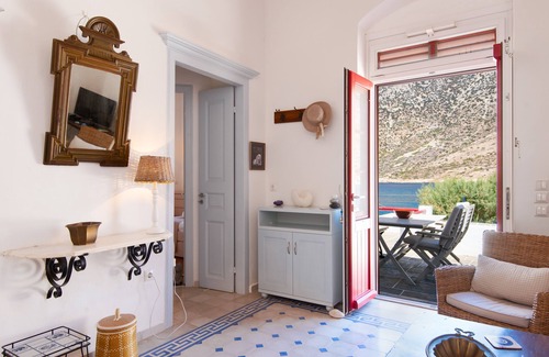 Kamares House | Sunset Family House on Kamares Bay with Playground