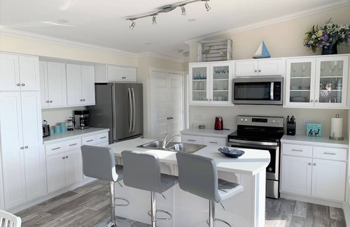 Port Hood House | Sunset HideAway-3 Bedroom Executive Class Villa