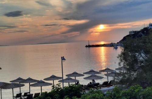 Kini Hotel | Sunset hotel