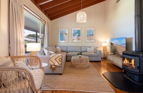 Culburra Beach House | Sunset House