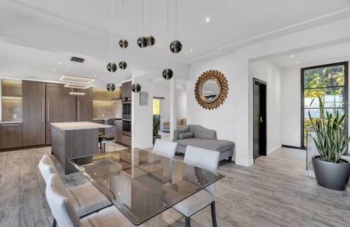 West Vancouver House | Sunset Lane Waterfront Home