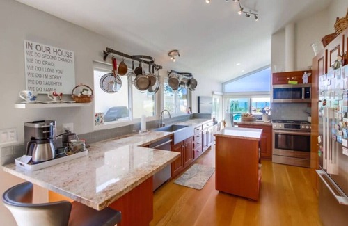 Del Mar Heights House | Sunset Paradise in Del Mar