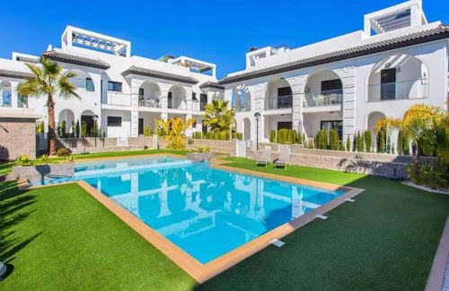 Quesada Apartment | Sunset Paradise - Sleeps 4 Pool Terrace & Views