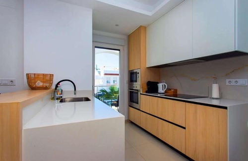 Quesada Apartment | Sunset Paradise - Sleeps 4 Pool Terrace & Views