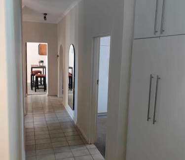 Hantam House | SUNSET Self-Catering Eco Guesthouse