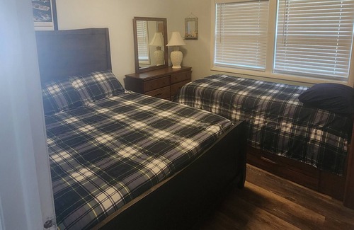 Cheboygan County House | Sunset Shores Lakefront Burt Lake Home~ 4 Bedroom 2 Bath~ Sleeps 15