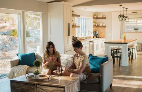 Ahwahnee Villa | Sunset Site Boulder Bliss HotTub by Casa Oso