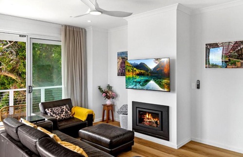 Normanville House | Sunset Strip