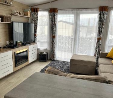 Hamworthy Other | Sunset Terrace Rockley Park Haven