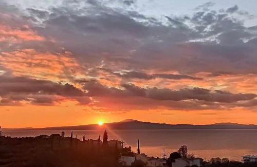 Mikri Mantineia Apartment | Sunset View